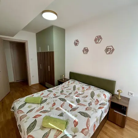 Aura Apartmán *